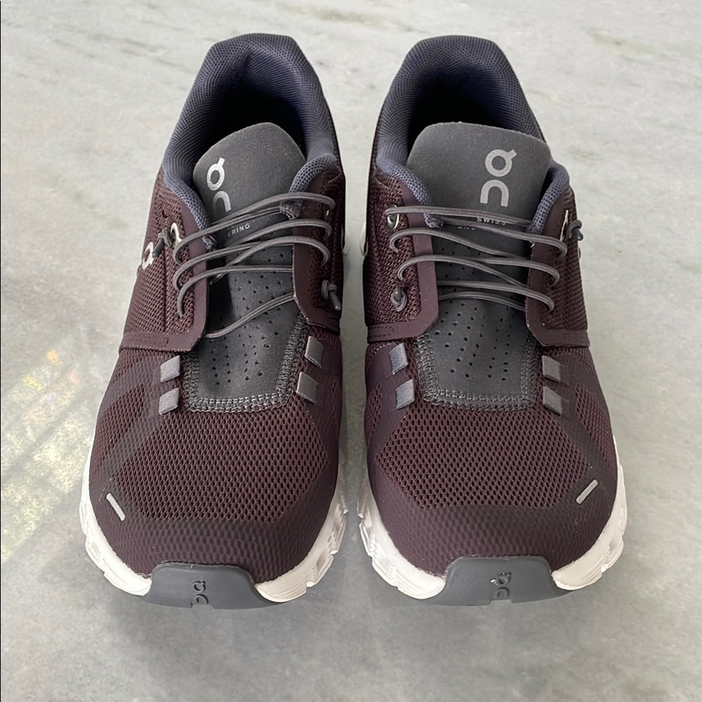 On Running Cloud Men's Athletic Shoes - Maroon and White